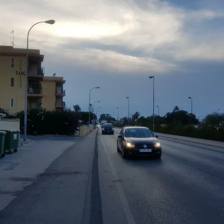 Apartamento Sarc Enfrente A La Playa Appartamento *